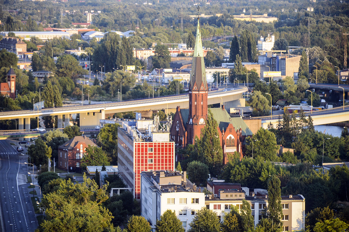 Stettin / Szczecin - Die Bugenhagenkirche (Kościł Świętej Trjcy w Szczecinie) vom Turm der Jakobikirche aus gesehen. Aufnahme: 10. August 2019.