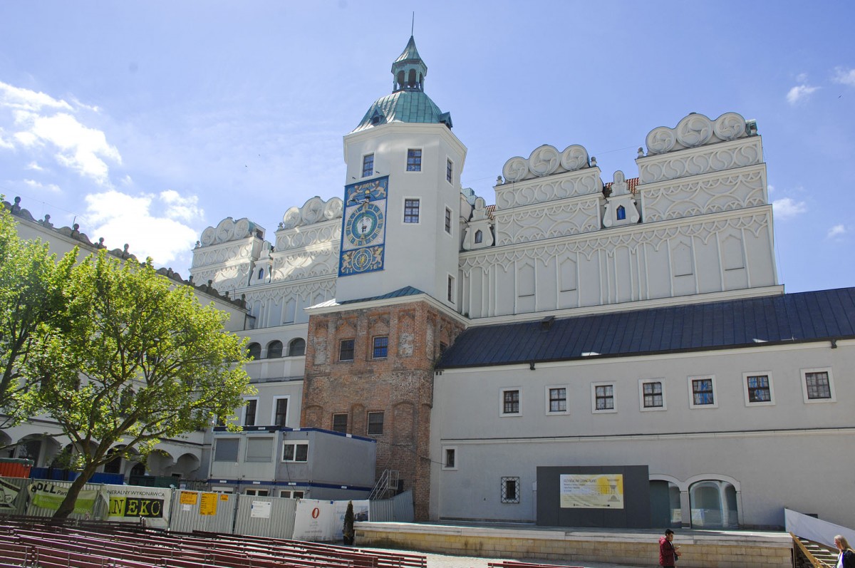 Stettiner Schloss

Aufnahmedatum: 24. Mai 2014.