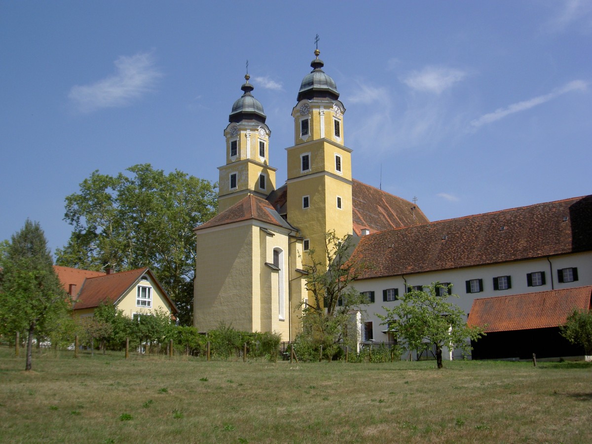 Stift Stainz, ehemaliges Augustiner-Chorherrenstift mit Klosterkirche St. Katharina, erbaut von 1605 bis 1629 durch Probst Jakob Rosolenz, aufgehoben 1785, heute Schloss im Besitz der Grafen von Meran (19.08.2013)
