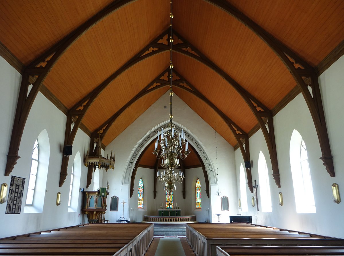 Stjrnsund, neugotischer Innenraum der Ev. Kirche (22.06.2017)