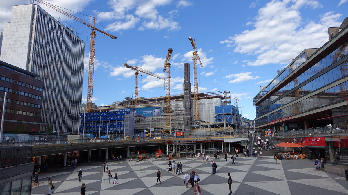 Stockholm, Sergelfontne am Sergels Torg  (04.06.2018)