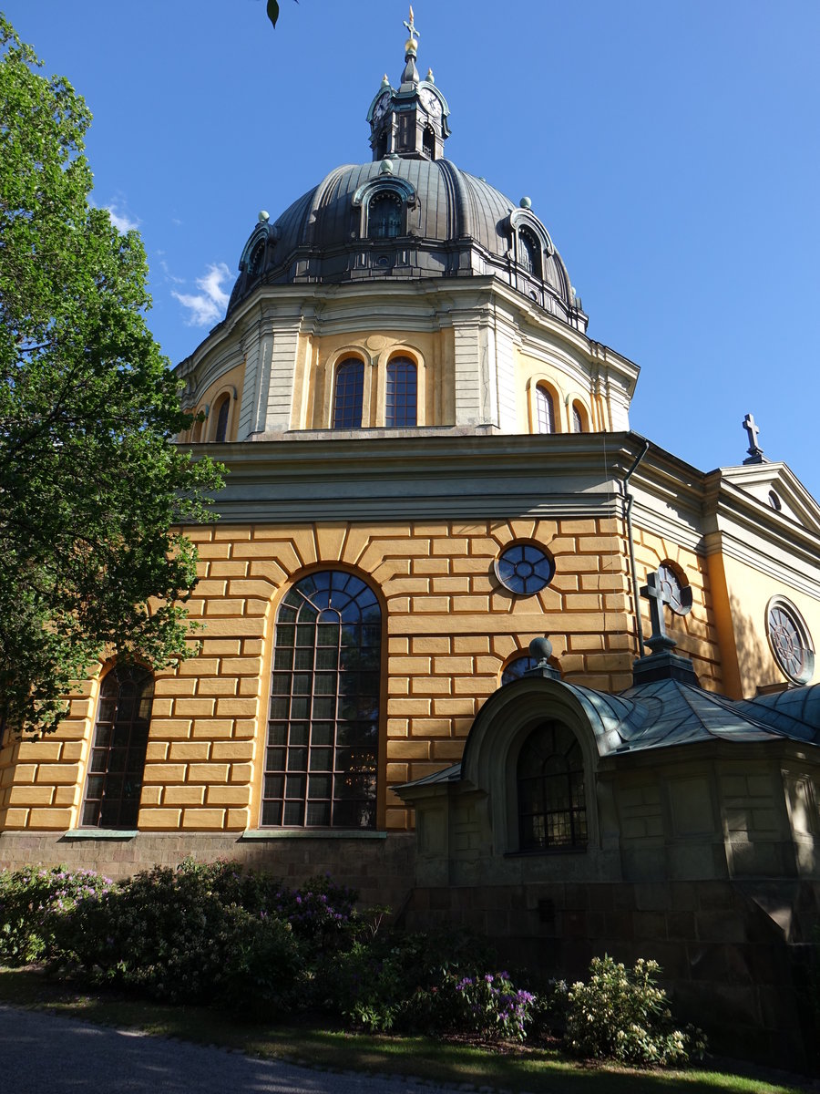 Stockholm, St. Hedwig Eleonora Kirche im Stadtteil stermalm, erbaut bis 1737 durch Gran Josuae Adelcrantz. Die Kuppel entstand erst zwischen 1866 und 1868 nach Entwrfen von Fredrik Wilhelm Scholander (04.06.2018)