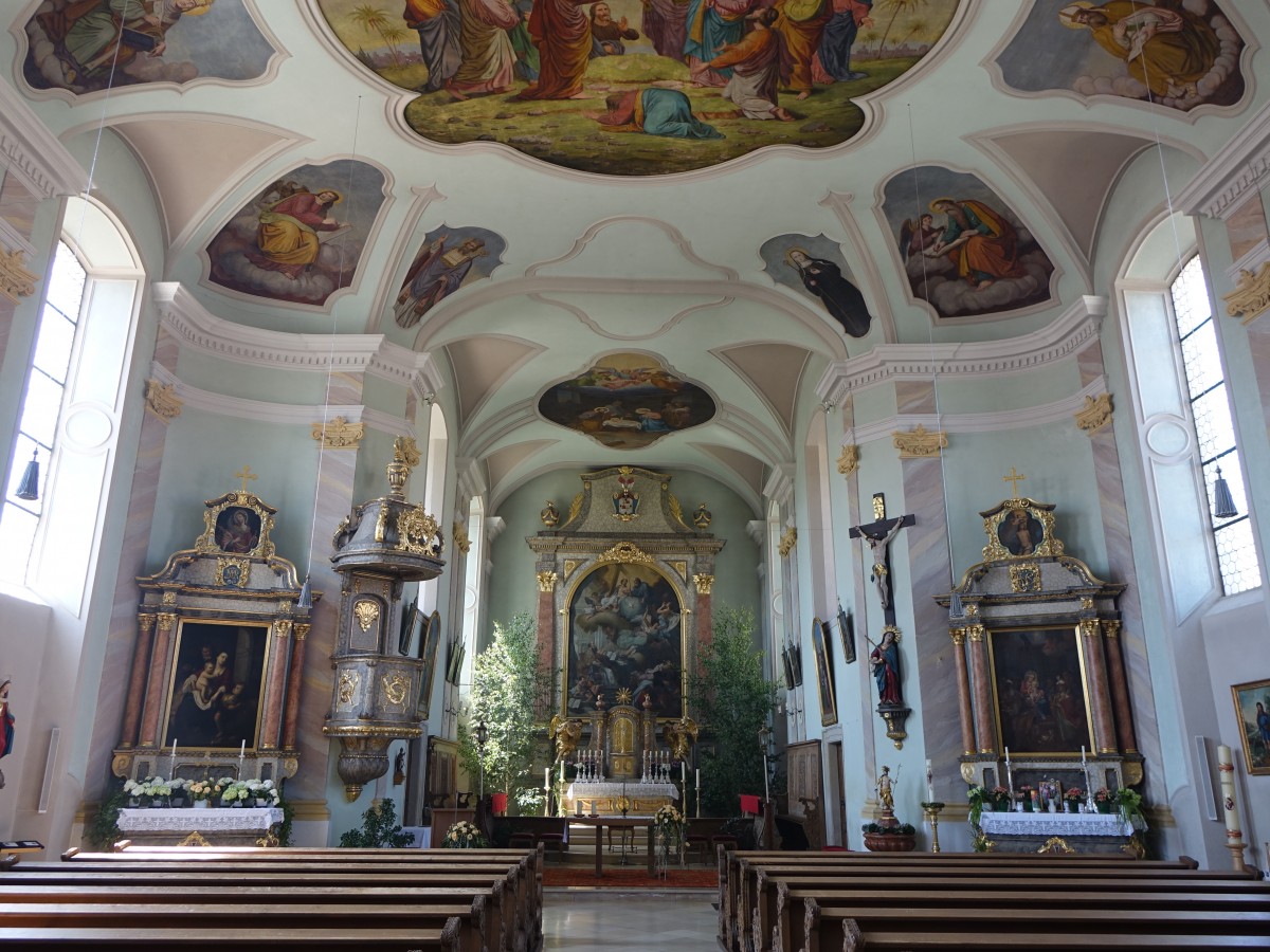 Stopfenheim, St. Augustinus Kirche, Hochaltar von 1782 mit Altarbild von Christian Wink, Seitenaltre von 1720, Kanzel von 1780, Deckengemlde von Wilhelm Asselborn (04.06.2015)