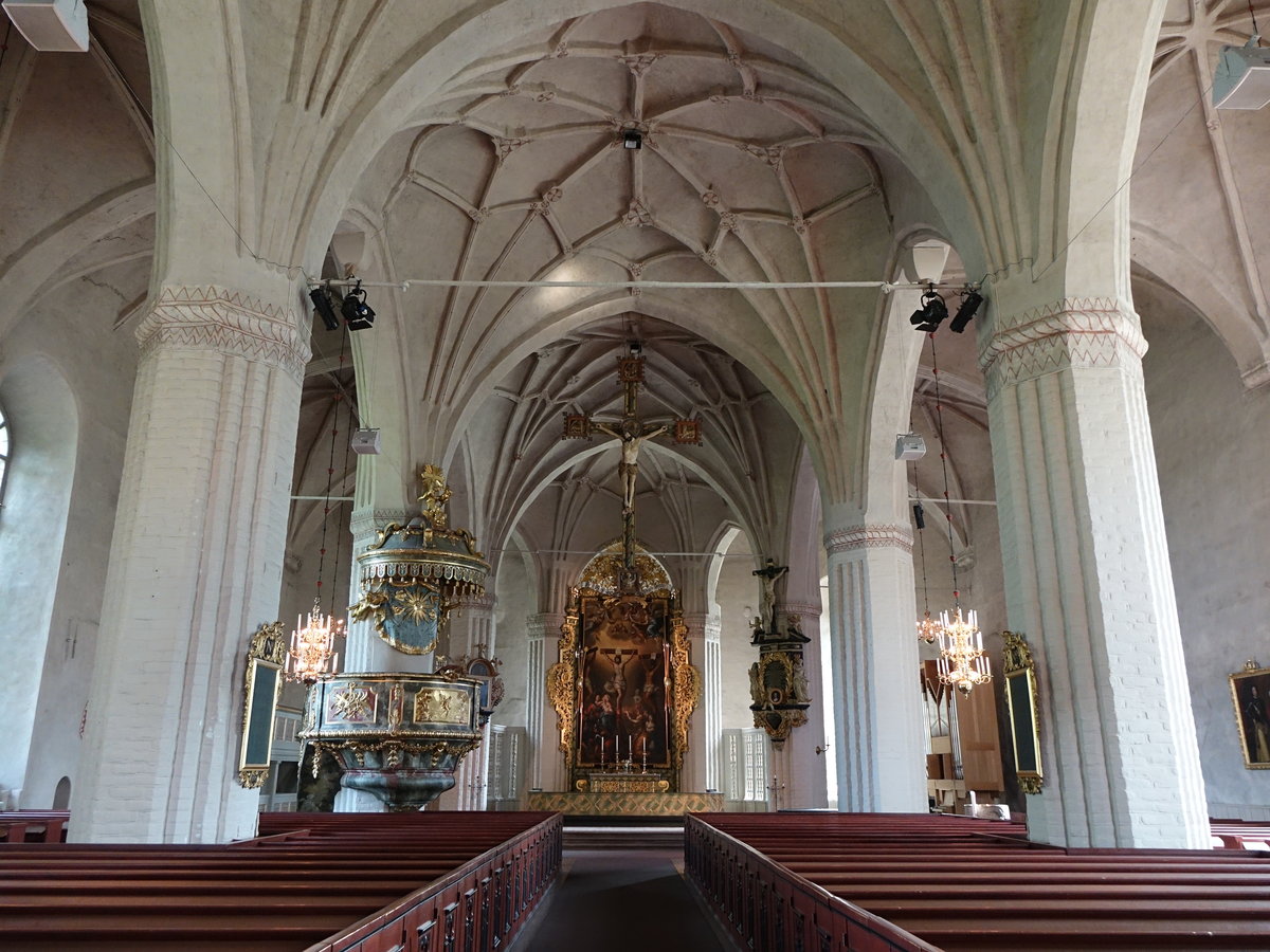 Stora Tuna, Innenraum der Ev. Kirche (16.06.2016)