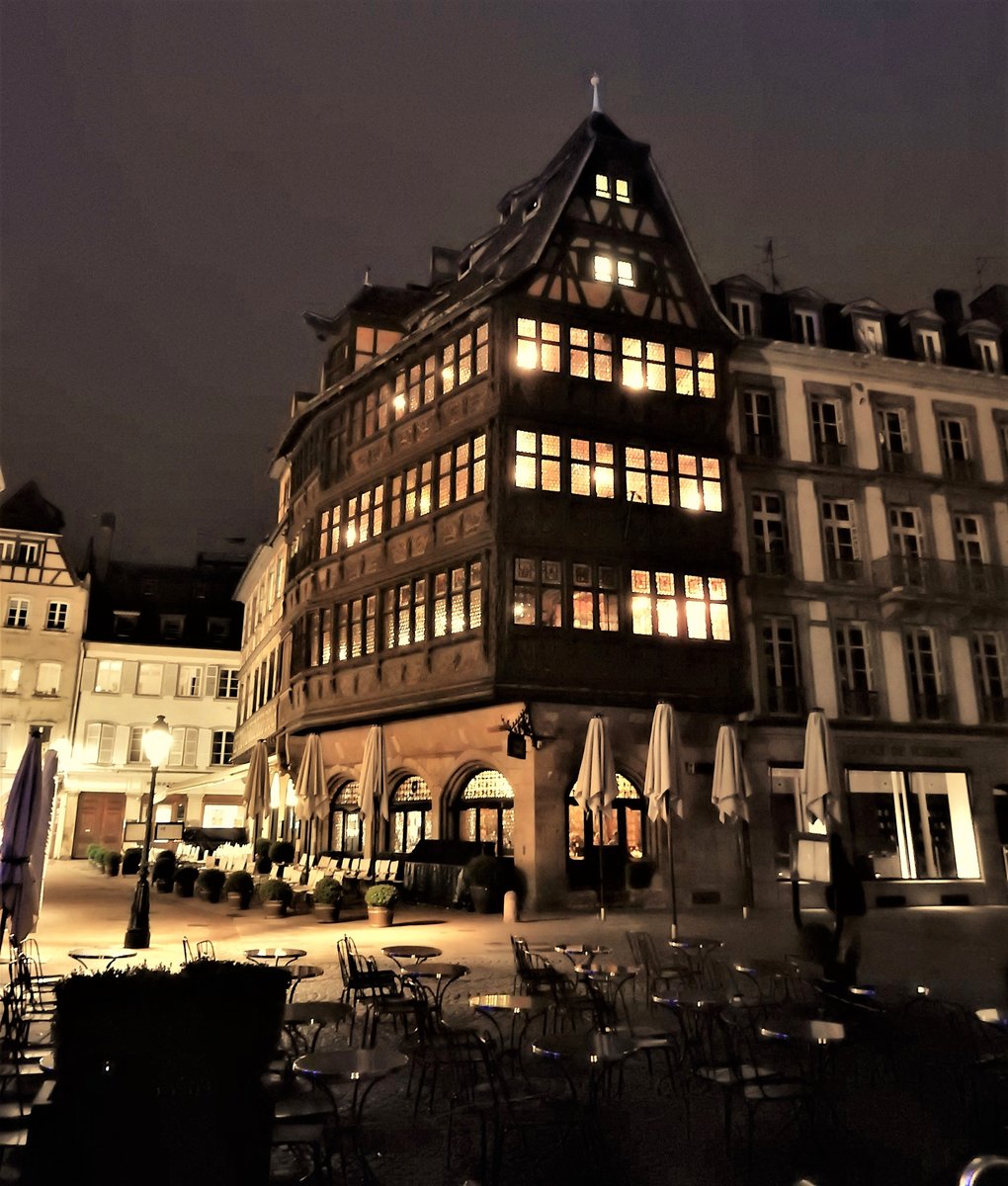 Straburg, Hotel Restaurant Maison Kammerzell, am 8. Mai 2017, um 21:39 Uhr