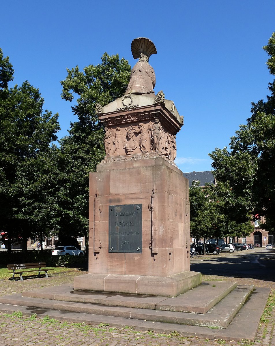 Straburg, von Napoleon 1800 errichtetes Denkmal fr den im gleichen Jahr gefallenen General Desaix, Juli 2016