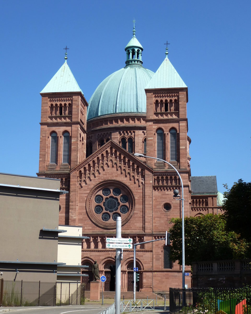 Straburg, die Ostseite der katholischen Kirche St.Peter, Aug.2016