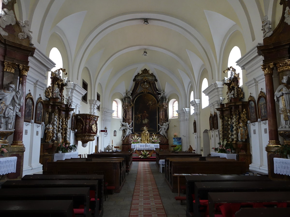 Straznice / Straßnitz, barocker Innenraum der St. Martin Kirche (04.08.2020)