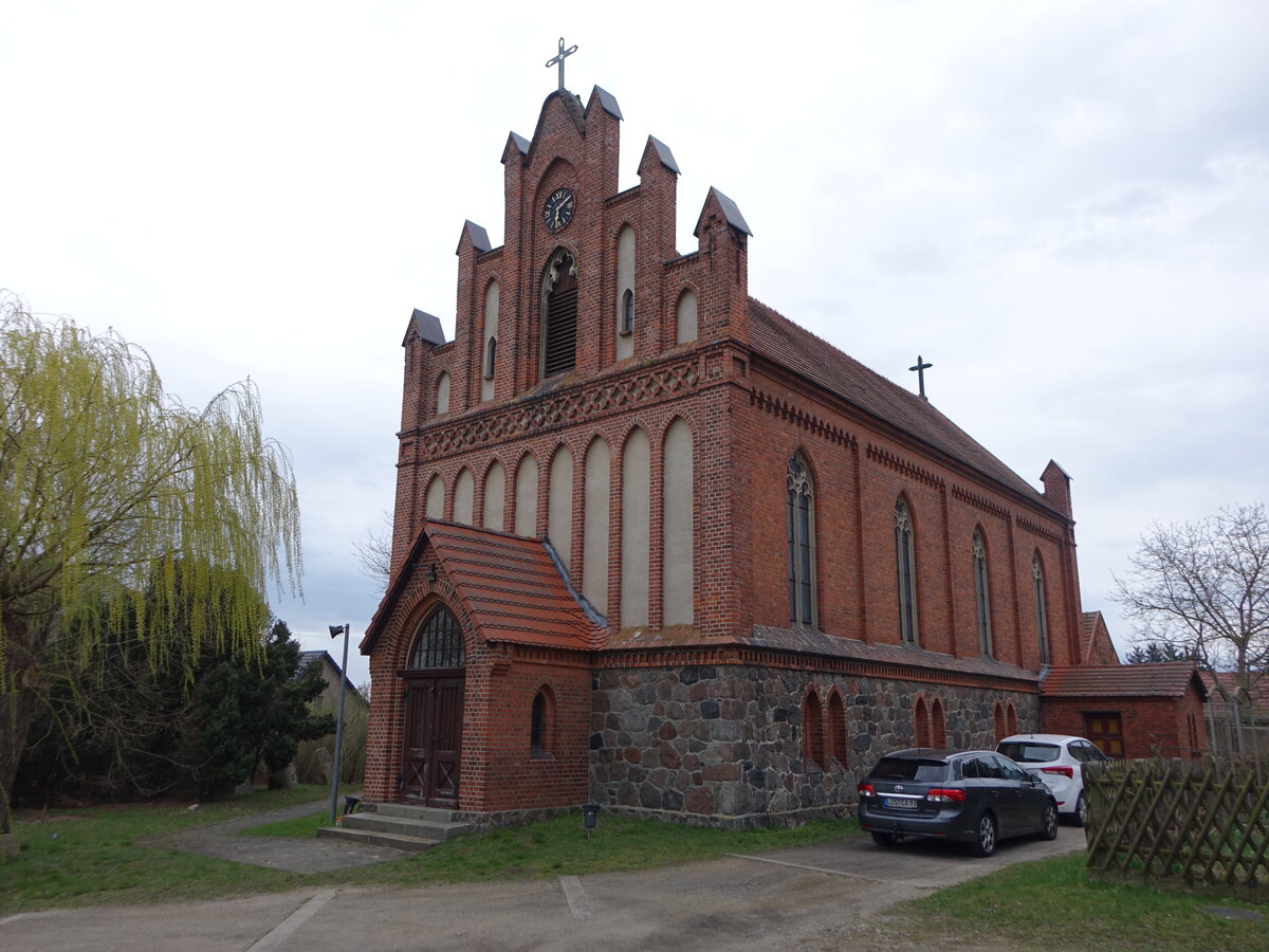 Stremmen, evangelische Kirche, neugotischer Saalbau von 1883 (05.04.2026)