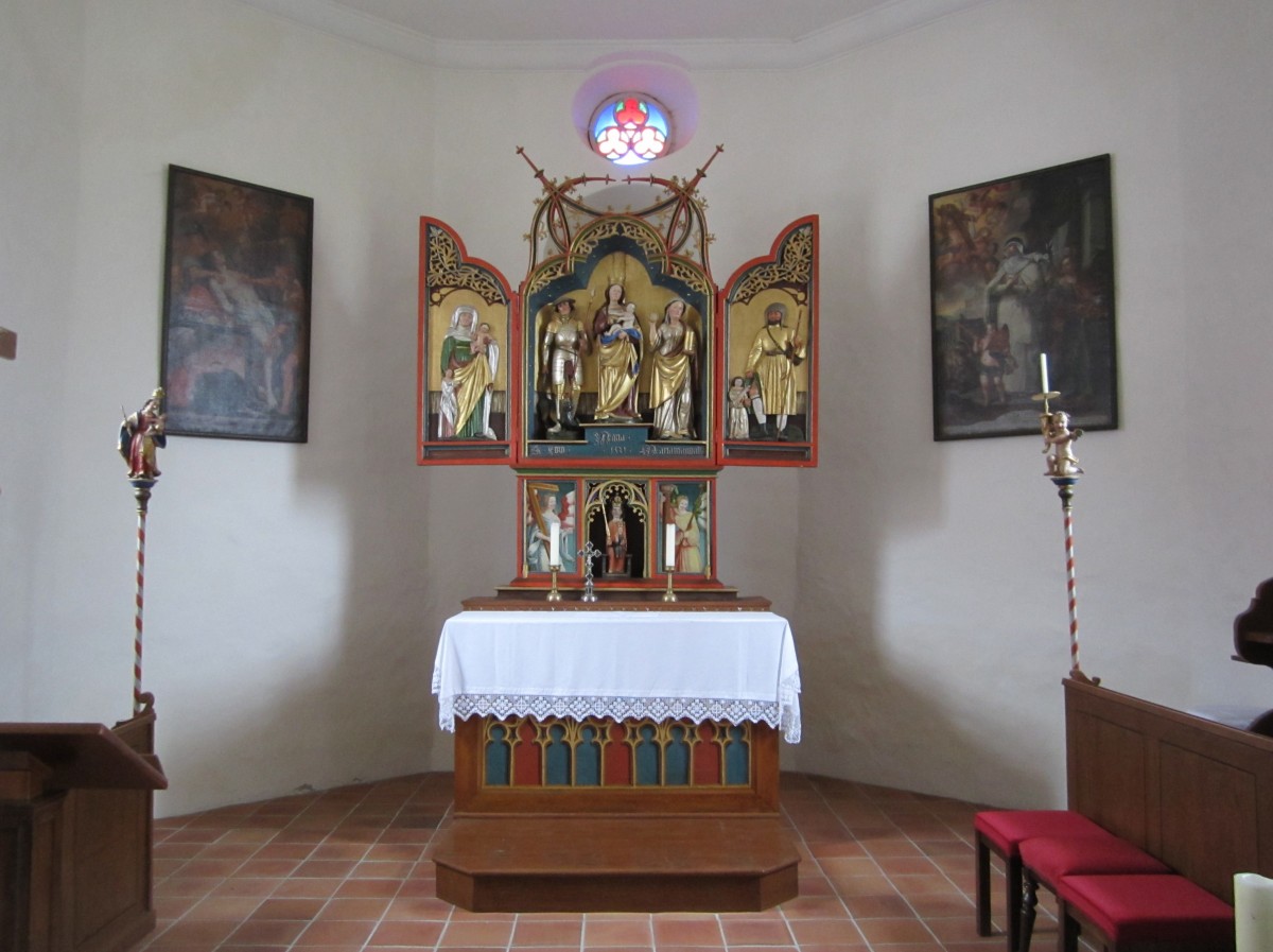 Stuben, Flgelaltar von 1521 in der Marienkapelle (19.01.2014)