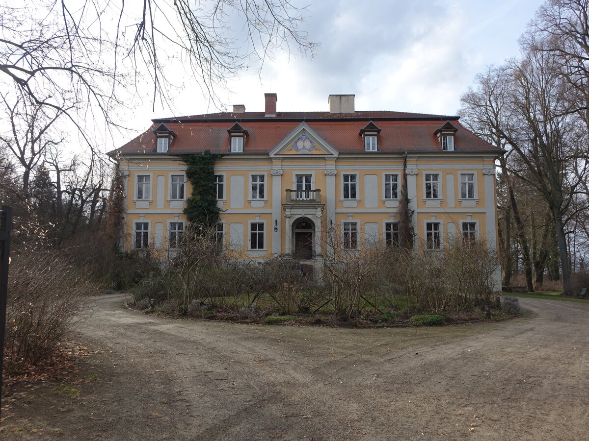 St�lpe, Schloss, erbaut von 1740 bis 1754 durch Adam Ernst II. vom Rochow (11.03.2026)