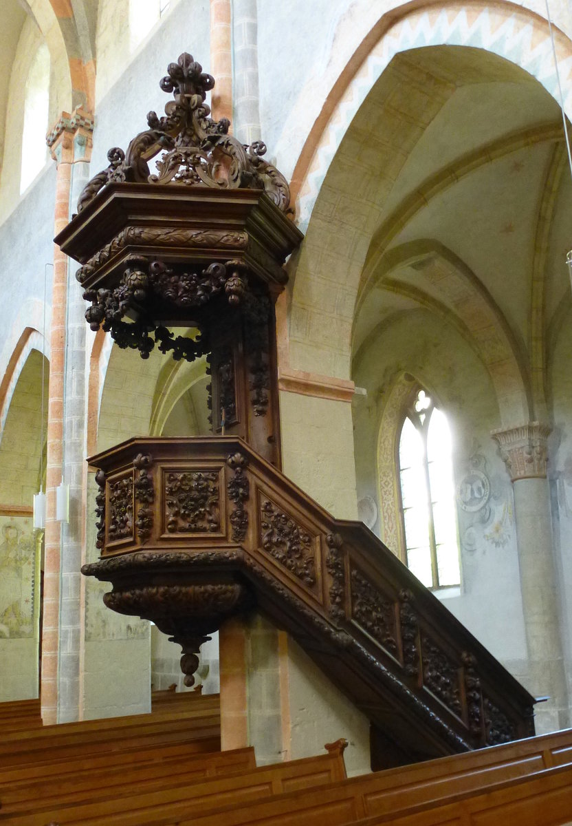 St.Ursanne, die Kanzel in der Stiftskirche, Mai 2017