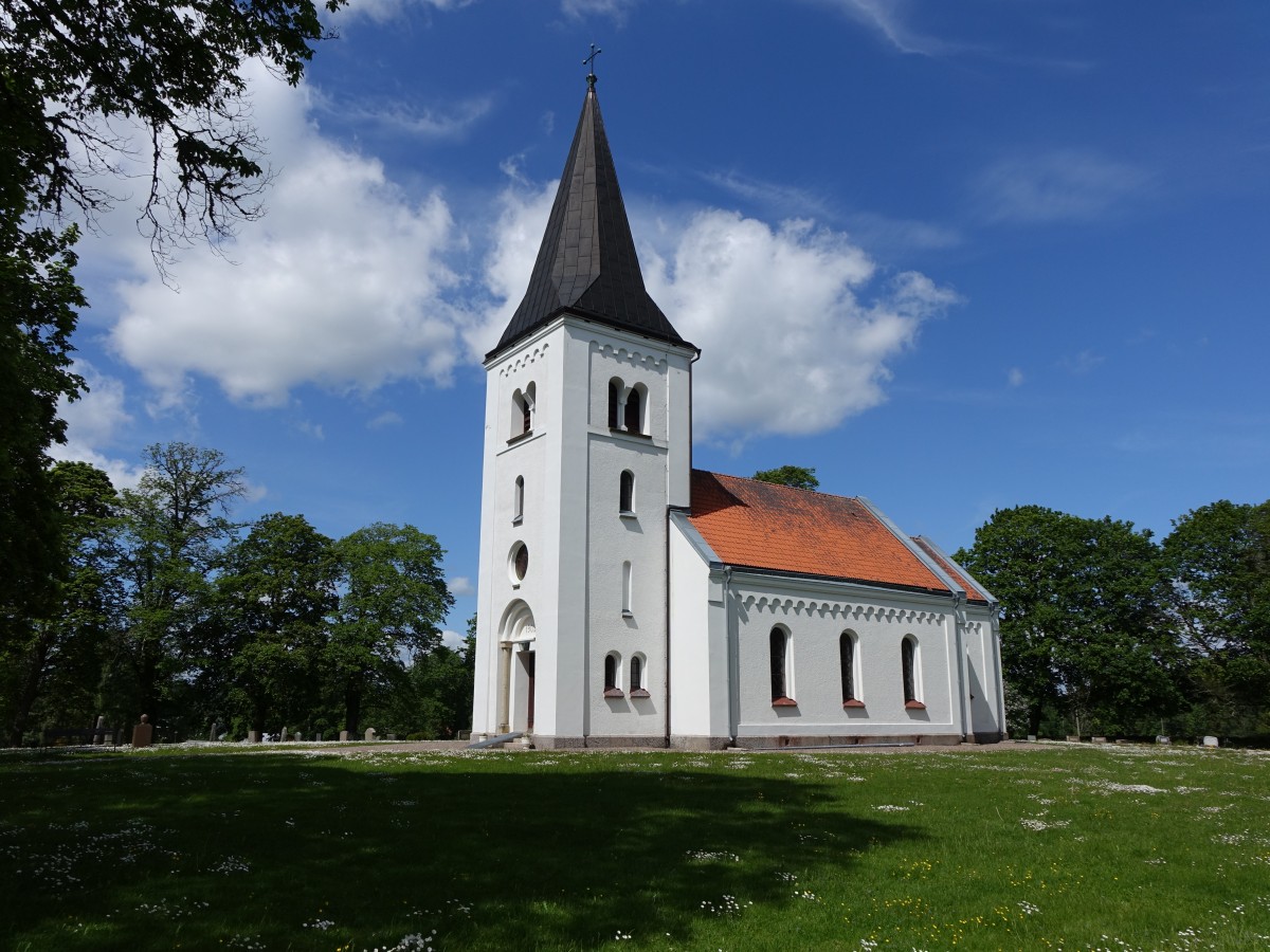 Suntaks Kirche, neu-romanische Steinkirche, erbaut von 1899 bis 1902 durch Folke Zettervall (14.06.2015)