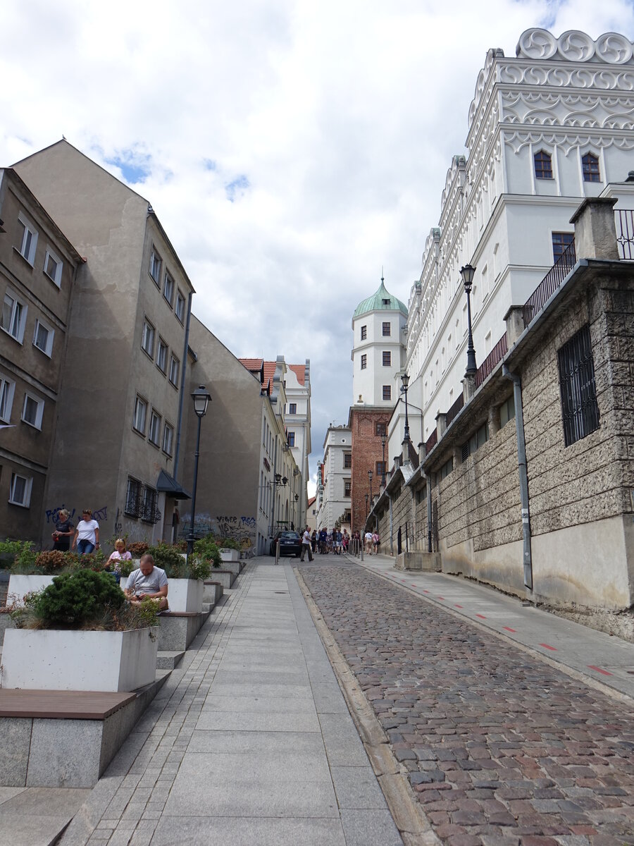 Szczecin / Stettin, Blick in die Kusnierska Strae mit Schloss der Herzge von Pommern (31.07.2021)