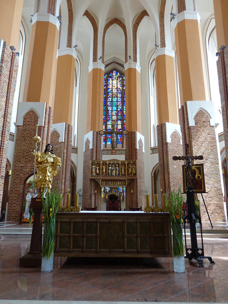 Szczecin / Stettin, Chor der Kathedrale St. Jakob, Flgelaltar von 1370 (31.07.2021)