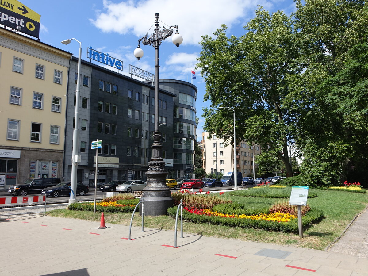 Szczecin / Stettin, Huser am Prsident Lech Kazynski Platz (31.07.2021)