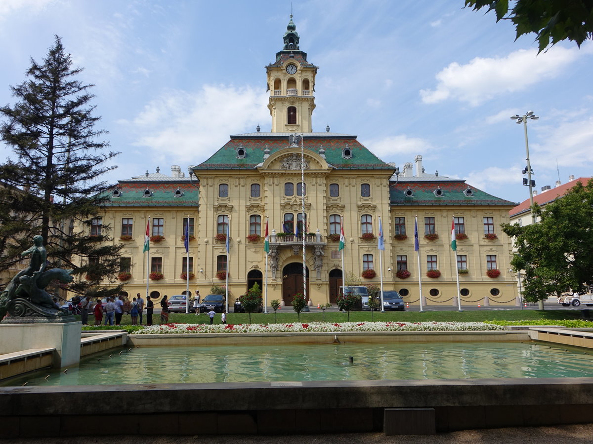 Szeged, Rathaus am Szechenyi Ter, erbaut bis 1883 durch don Lechner und Gyula Partos (24.08.2019)