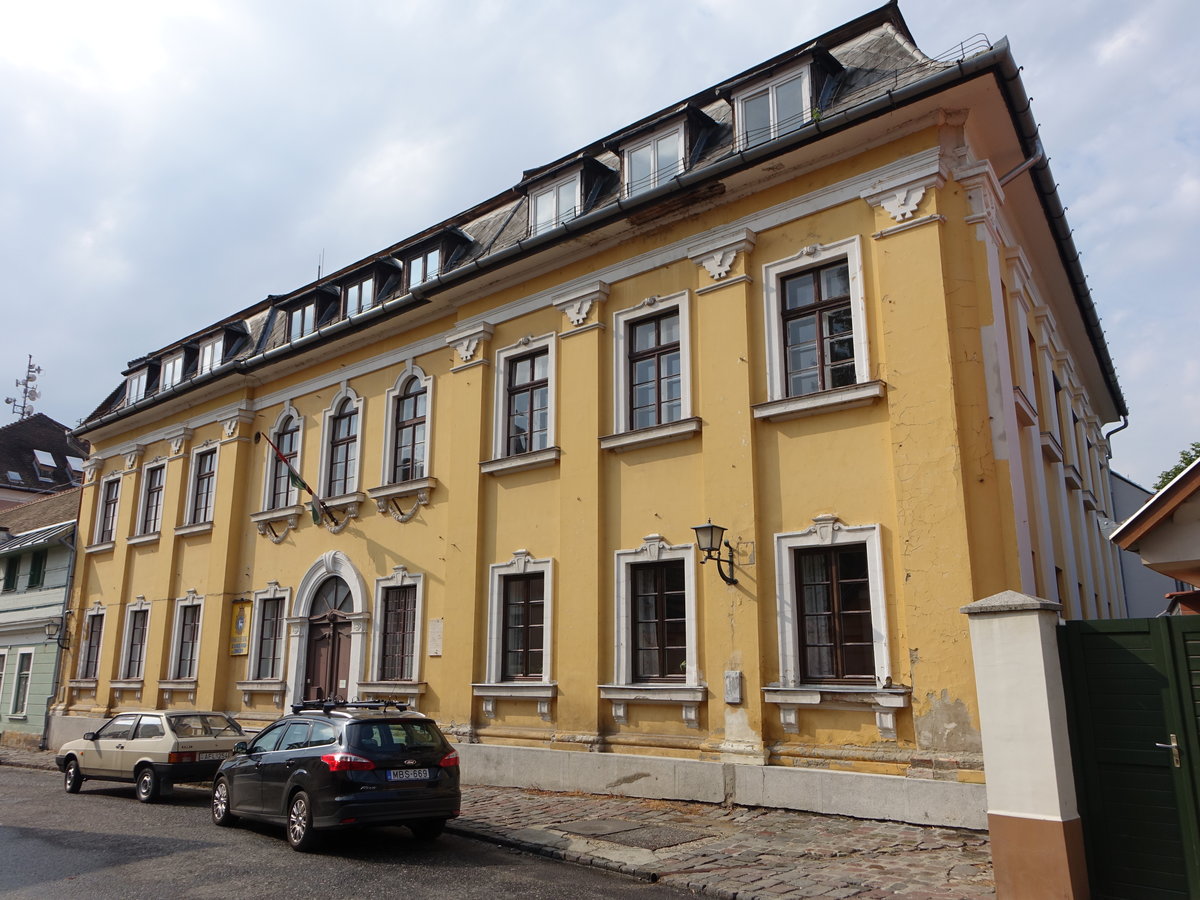 Szentendre, Gebude des Rakoczi Ferenc Altalanos Gymnasiums (03.09.2018)