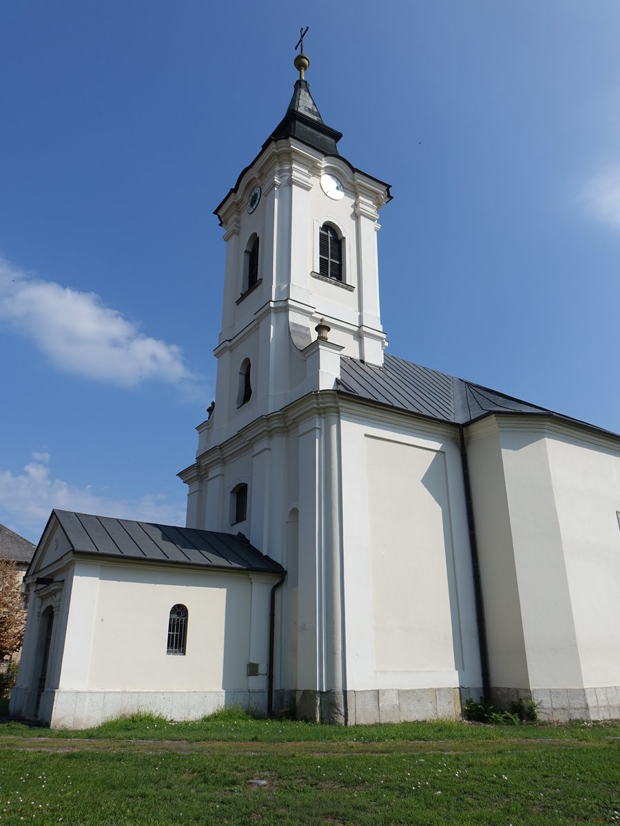 Szerencs, Reformierte Kirche, erbaut im 14. Jahrhundert (06.09.2018)