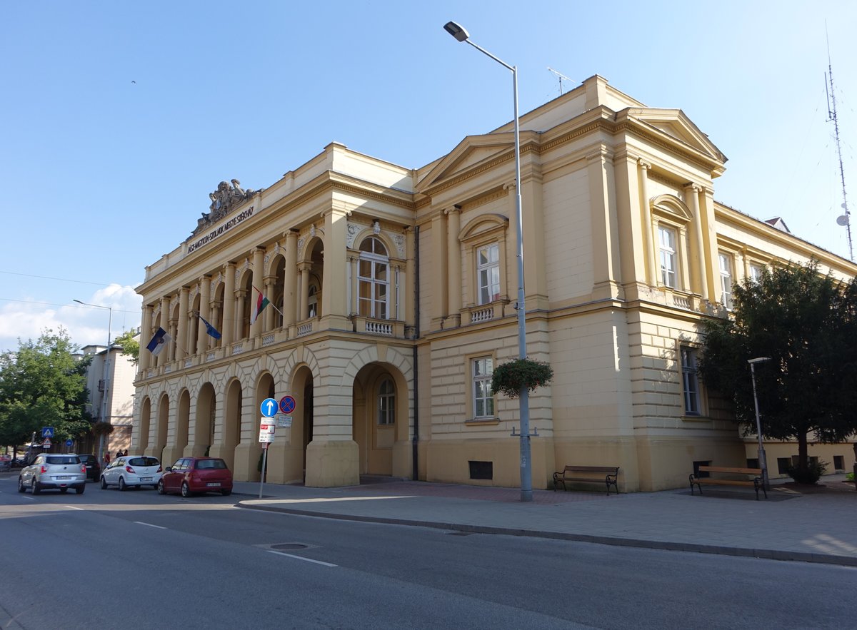 Szolnok, historisches Rathaus am Kossuth Ter, erbaut 1885 (08.09.2018)