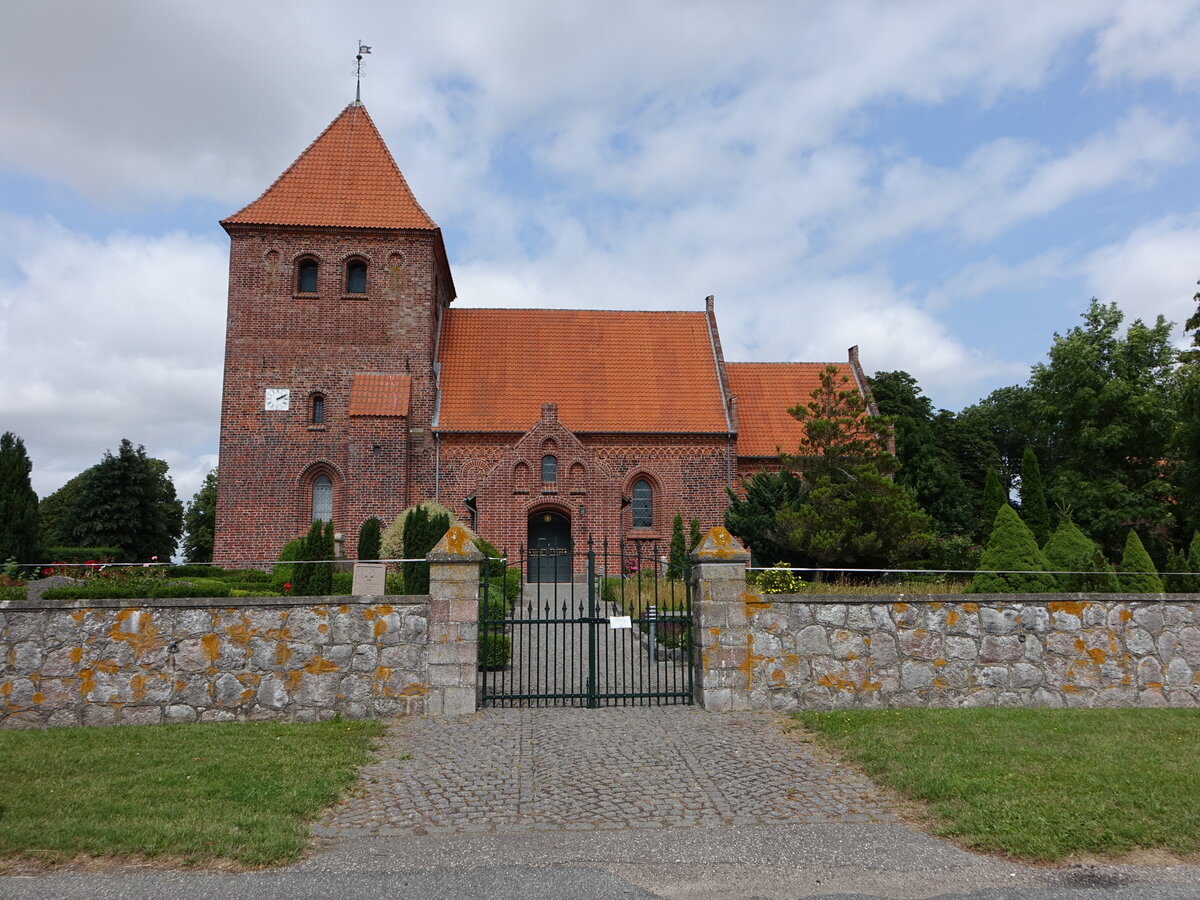 Tagerup, evangelische Kirche, romanische Backsteinkirche, erbaut um 1220 (18.07.2021)