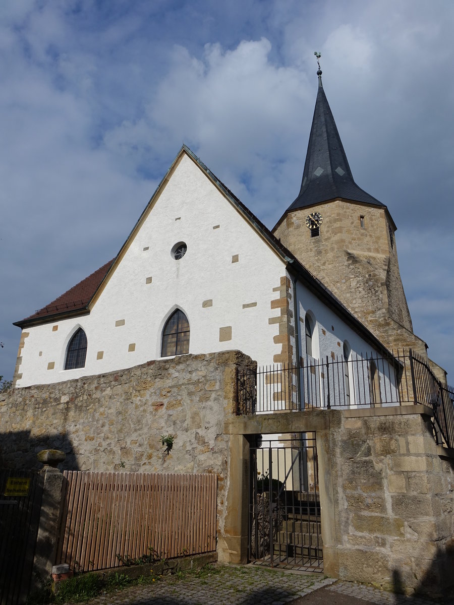 Tamm, sptgotische St. Bartholomus Kirche, erbaut 1450 (10.04.2016)