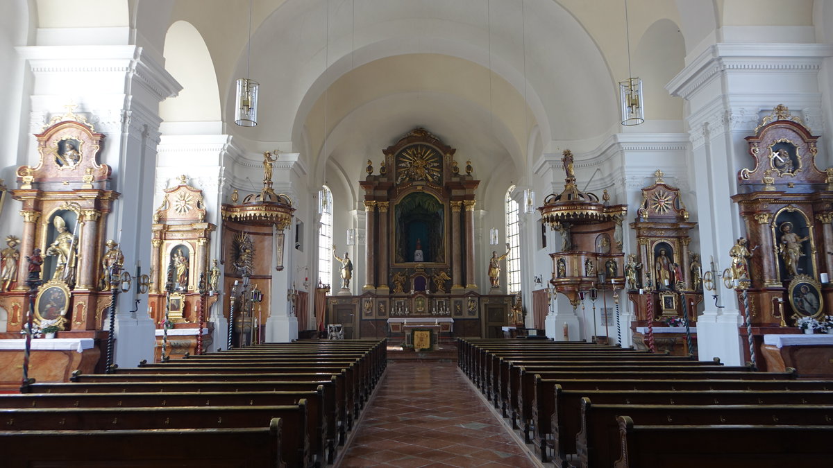Tann, Altre und Kanzel in der Pfarrkirche St. Peter und Paul (09.04.2017)