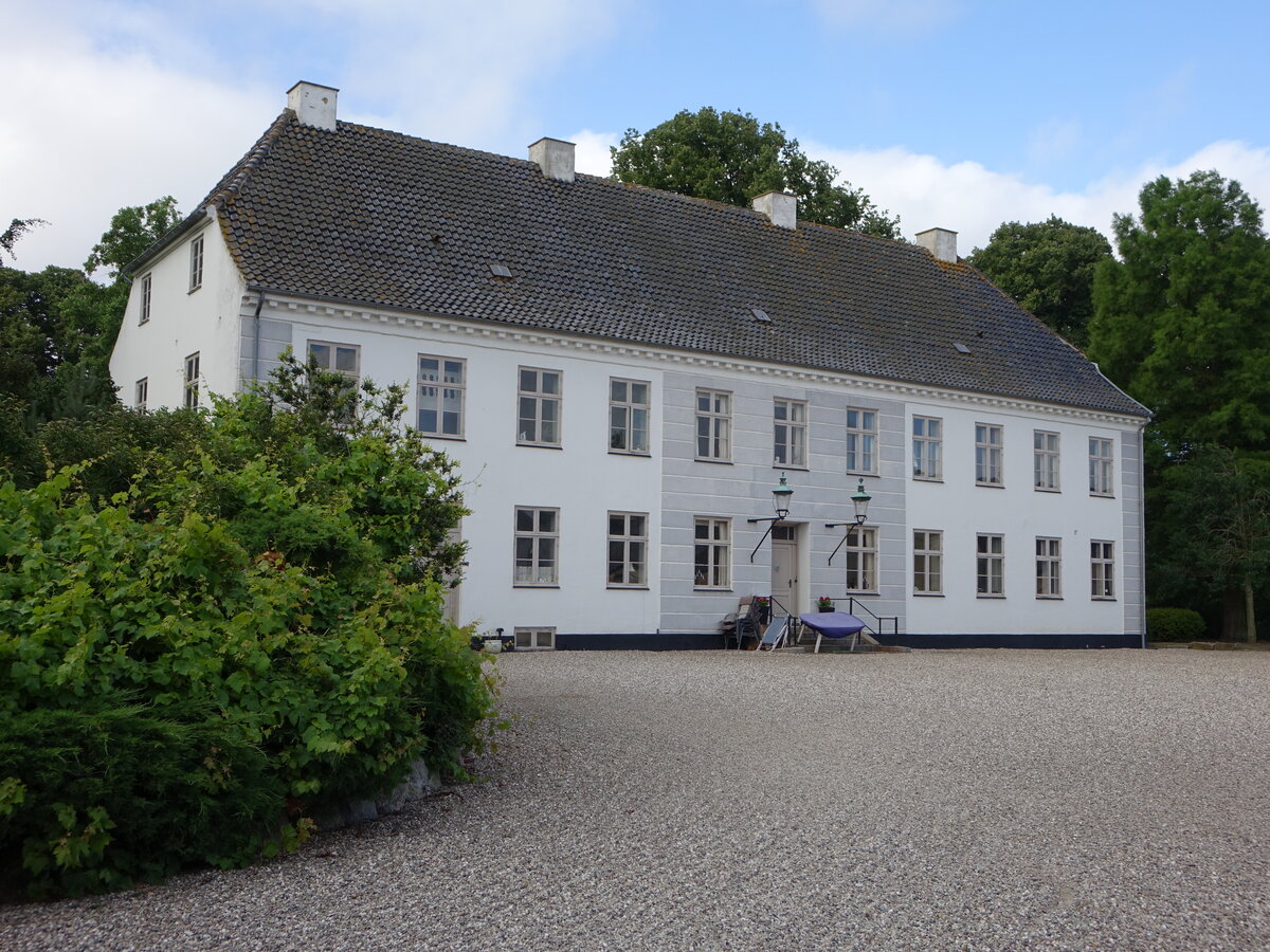 Tarnborg, Lille Tarborggard in der Strae Marsk Stigs Vej (17.07.2021)