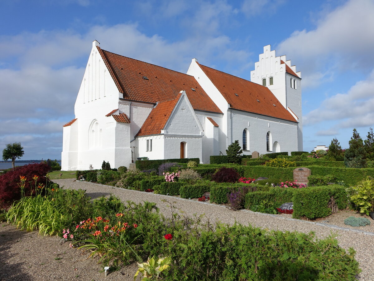 Tarnborg, romanische evangelische Kirche, erbaut im 13. Jahrhundert (17.07.2021)