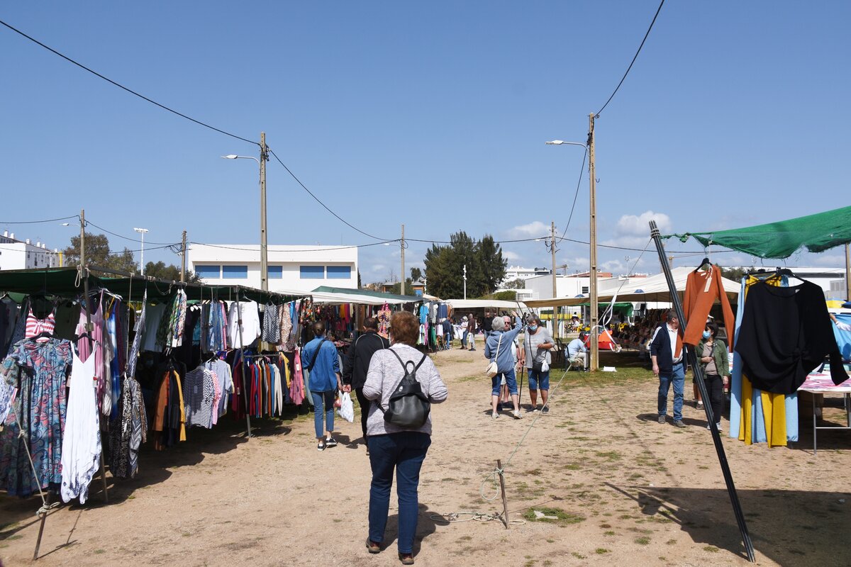 TAVIRA, 19.03.2022, Markttag in Tavira auf dem Messe- und Ausstellungsgelnde (jeden dritten Samstag im Monat)