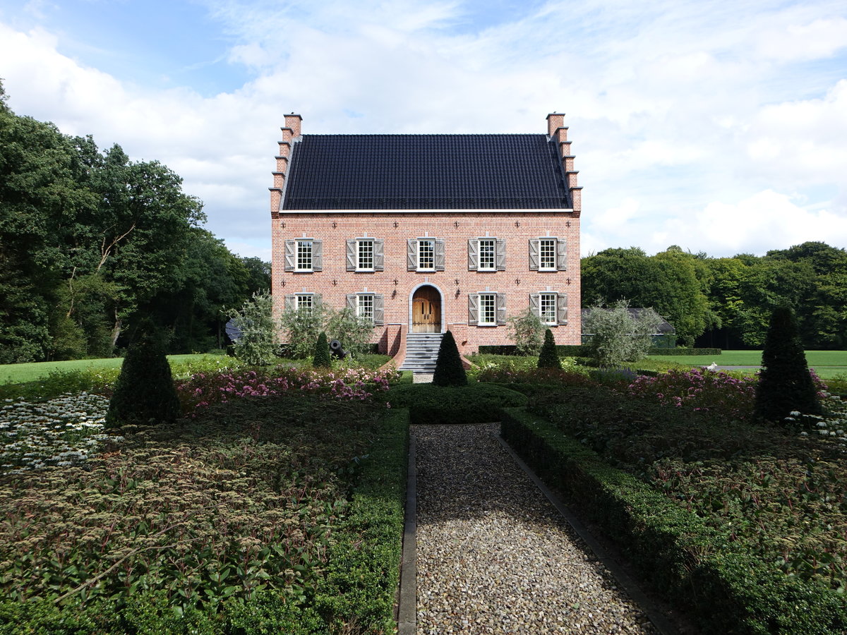 Ter Apel, Gebude des ehem. Kreuzherrenkloster, erbaut im 13. Jahrhundert (28.07.2017)