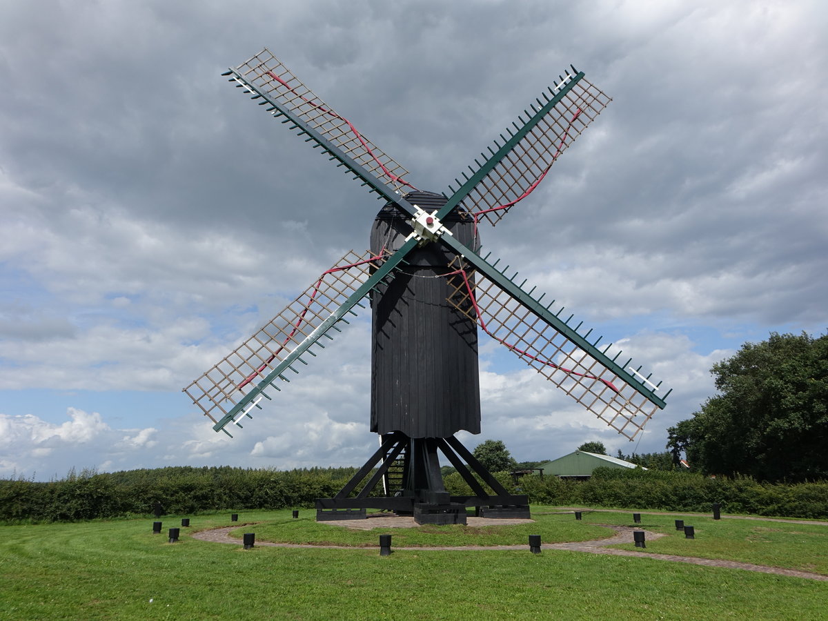 Ter Haar, hlzerne Bockwindmhle, erbaut 1831 (28.07.2017)