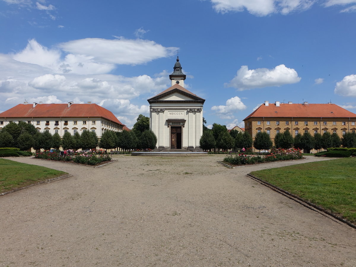 Terezin / Theresienstadt, Garnisonskirche, erbaut von 1805 bis 1810 (27.06.2020)