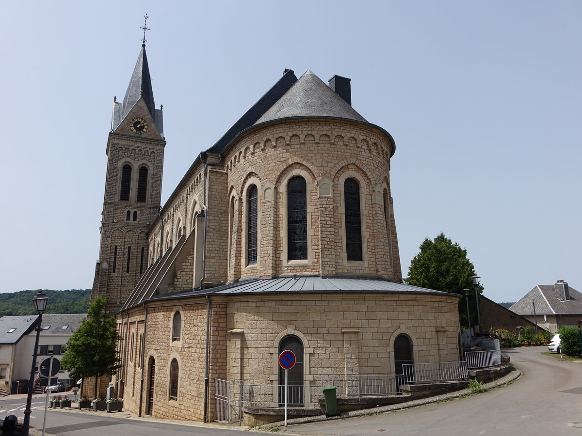 Tetange, Pfarrkirche St. Joseph in der Rue Principale (18.06.2022)