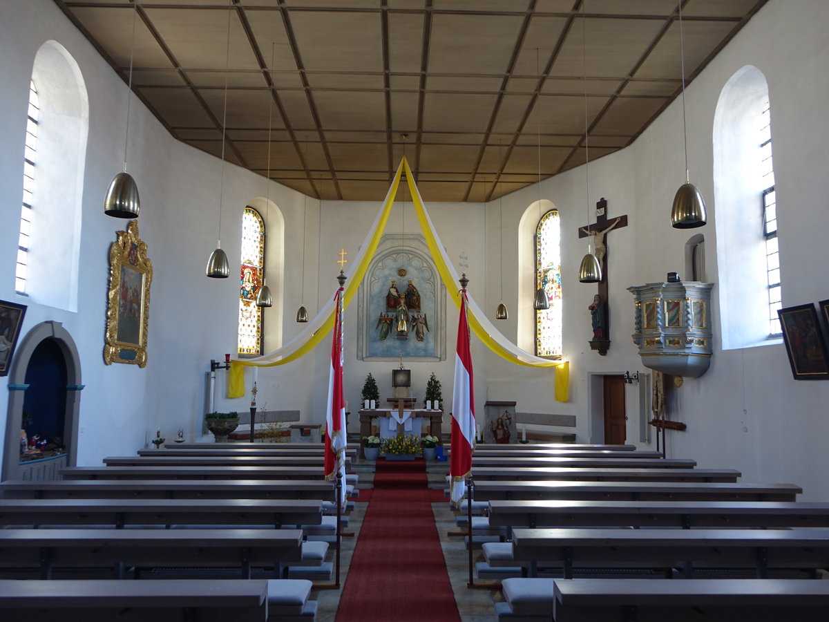 Theisenort, Innenraum der Pfarrkirche Hl. Dreifaltigkeit, erbaut von 1698 bis 1699 (07.04.2018)