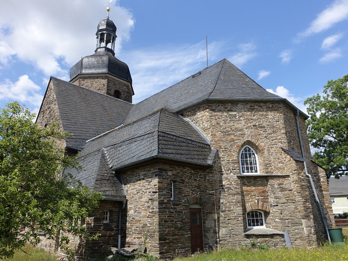Theuma, evangelische St. Maria Magdalena Kirche, erbaut ab 1275, Kirchturm von 1671 (22.07.2023)
