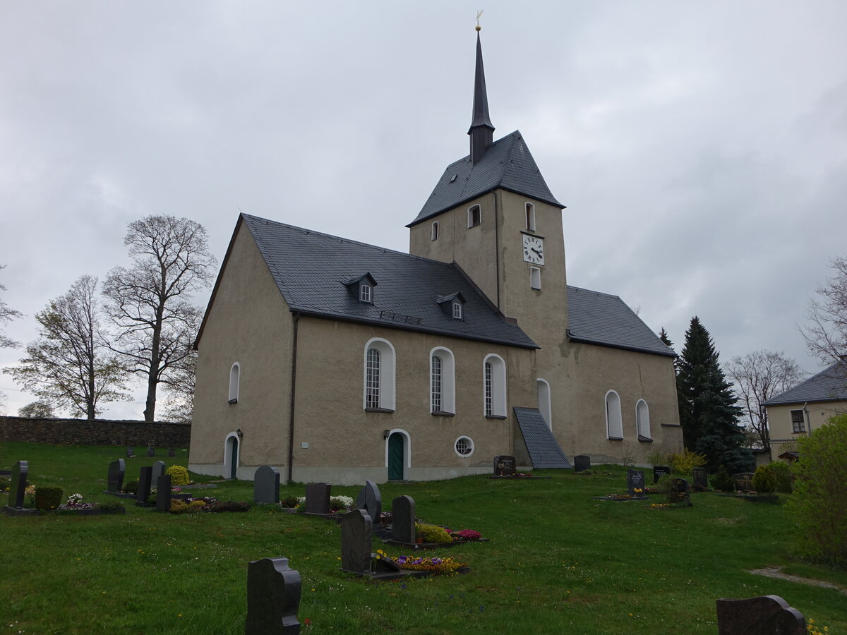 Thierbach, evangelische Kirche, erbaut im 14. Jahrhundert (29.04.2023)