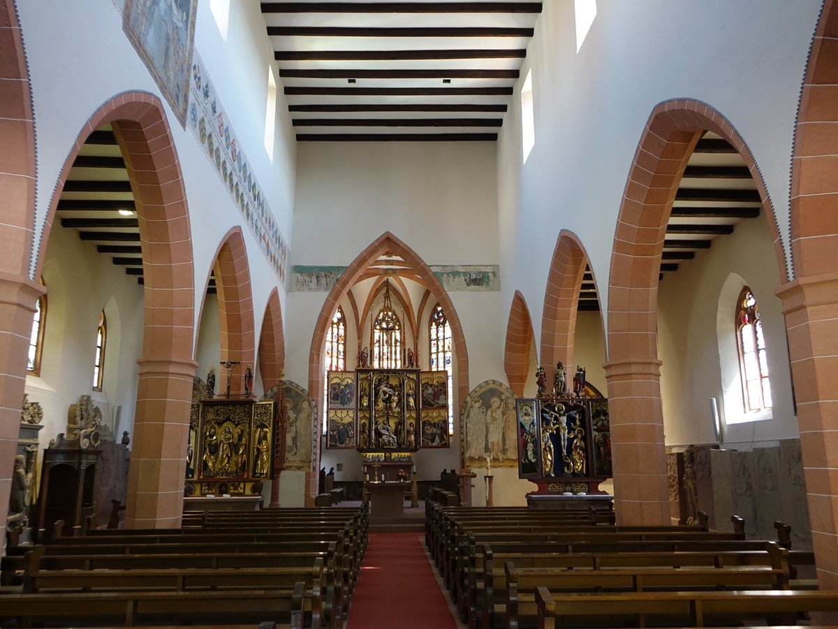 Tiefenbronn, Innenraum der St. Maria Magdalena Kirche, Hochaltar von Hans Schchlin, Magdalenenaltar von Lucas Moser, Muttergottes Altar von 1517 (01.07.2018)