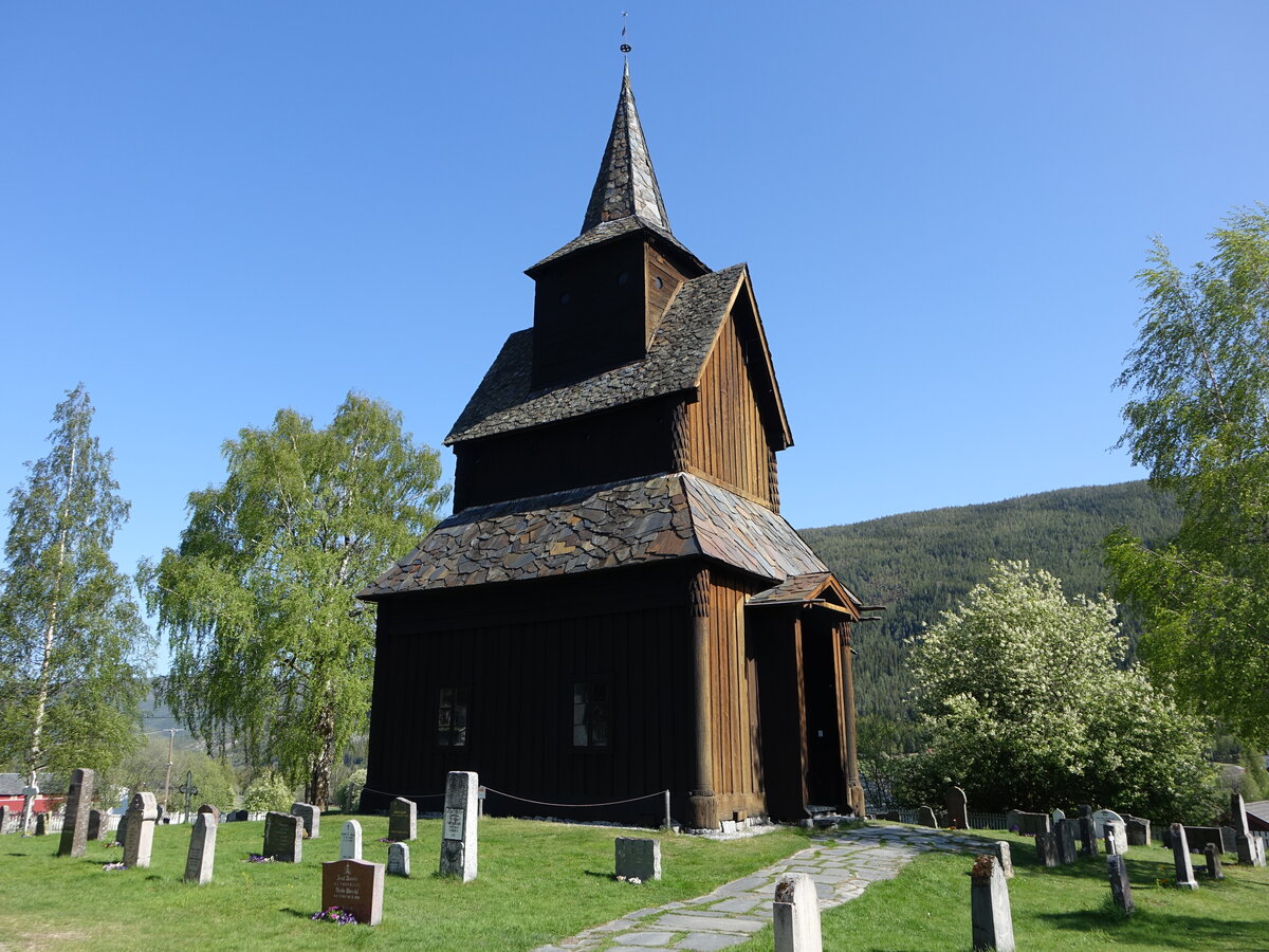 Torpo, evangelische Stabkirche, erbaut im 12. Jahrhundert (30.05.2023)