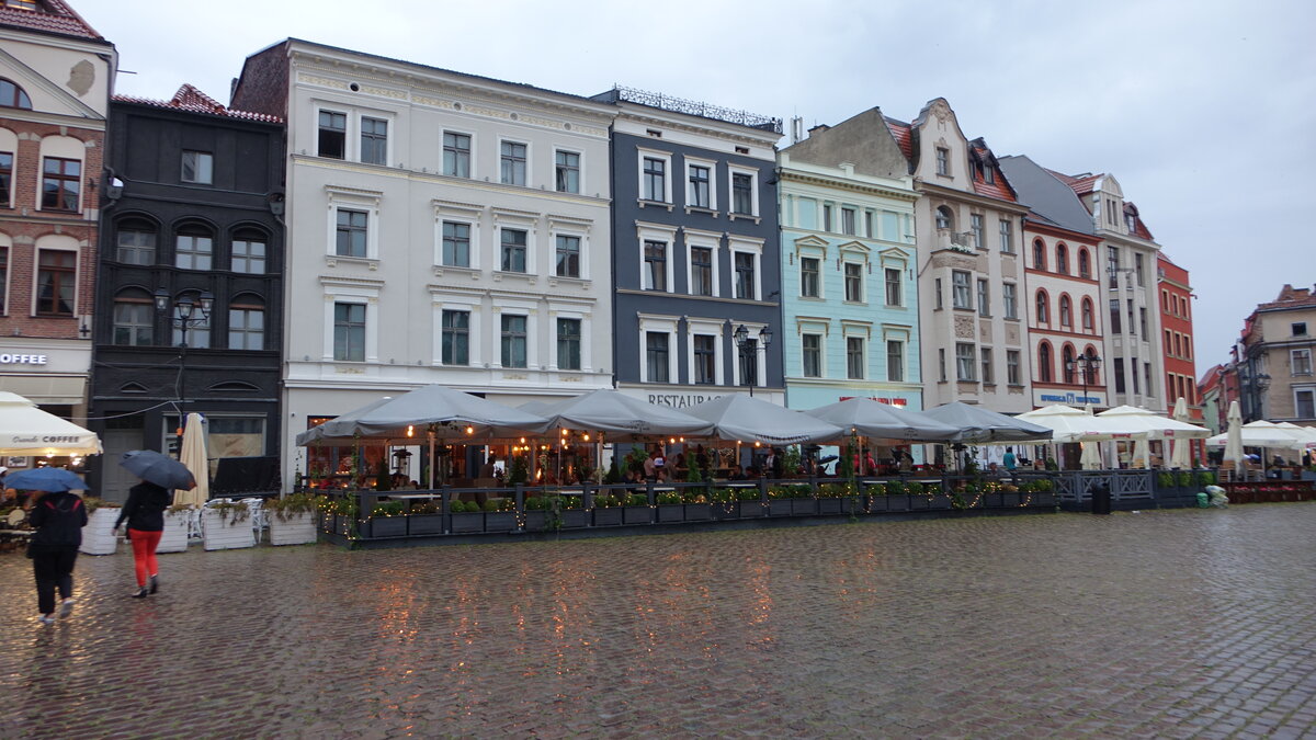 Torun / Thorn, Huser am Altstdtischen Markt (06.08.2021)