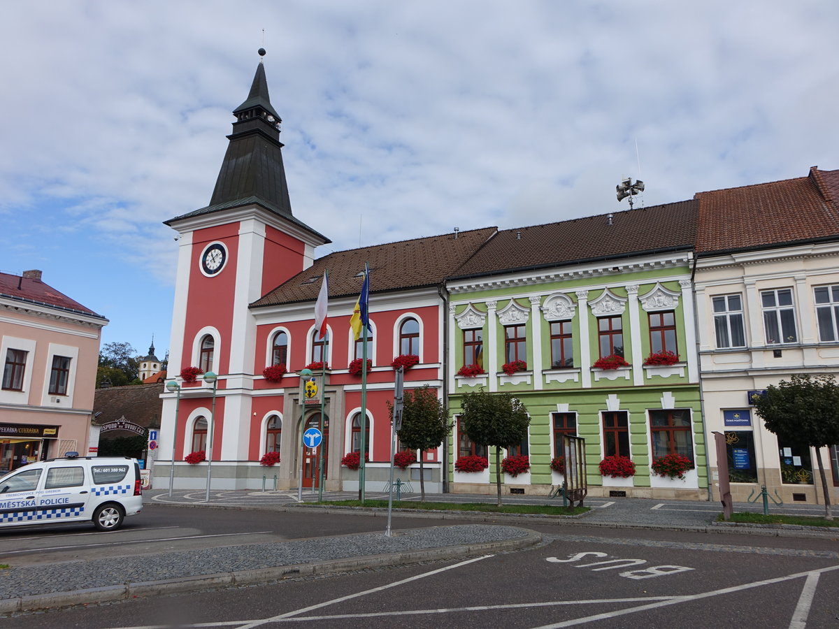 Trebechovice pod Orebem / Hohenbruck, Rathaus am Masarykovo Namesti (30.09.2019)