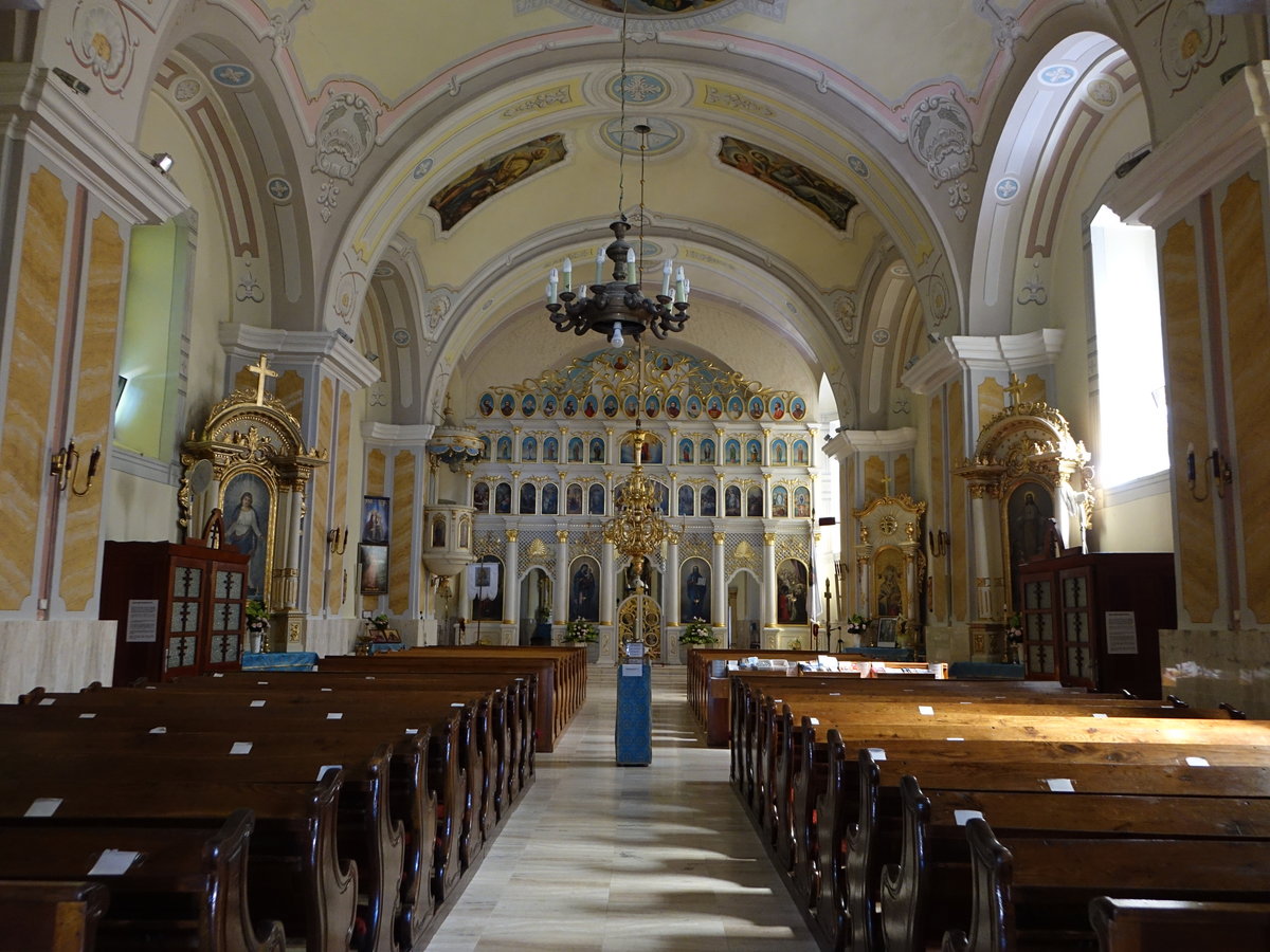 Trebisov / Trebischau, Innenraum der griechisch-kath. Maria Himmelfahrt Kirche (30.08.2020)