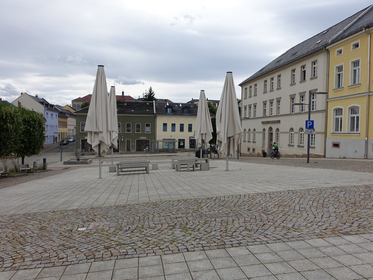 Treuen/ Vogtland, Huser am Marktplatz (23.07.2023)