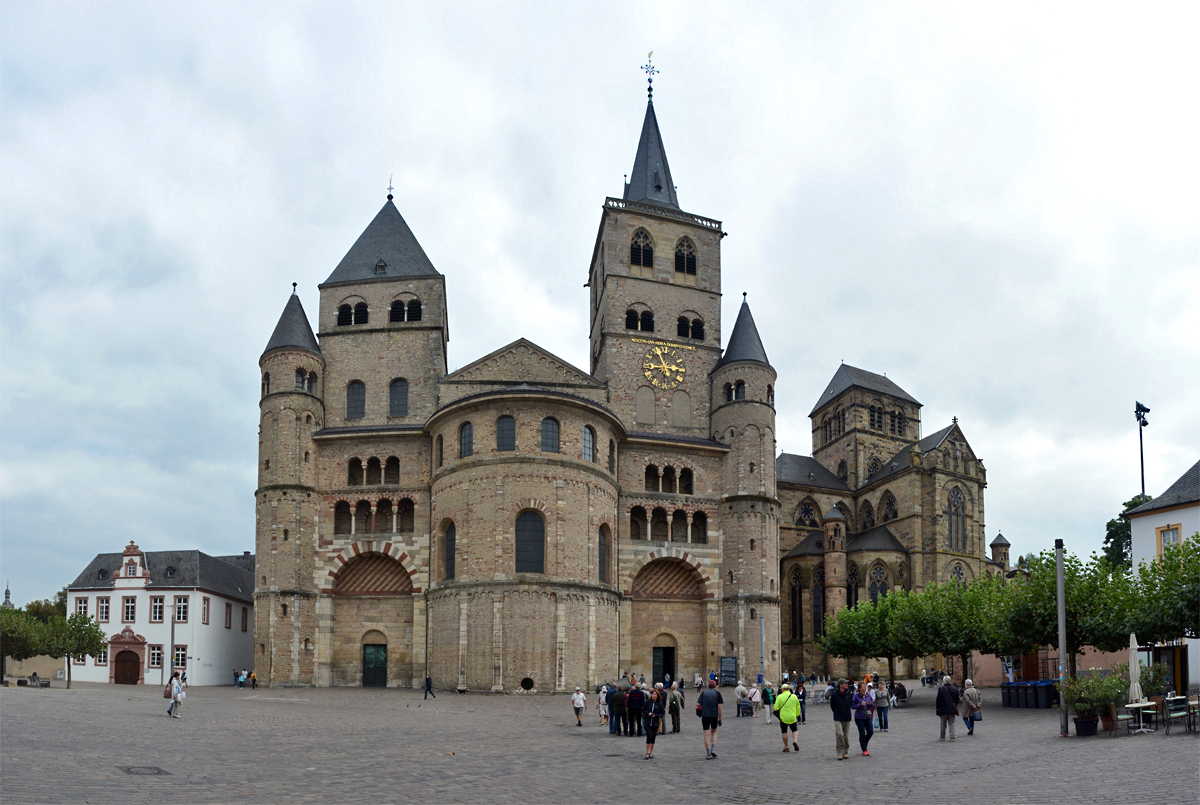 Trierer Dom (Panorama-Aufnahme) - 10.09.2014