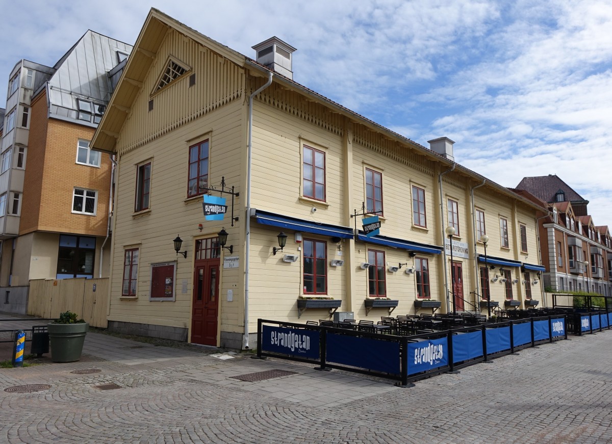 Trollhttan, Huser in der Strandgatan Strae (19.06.2015)