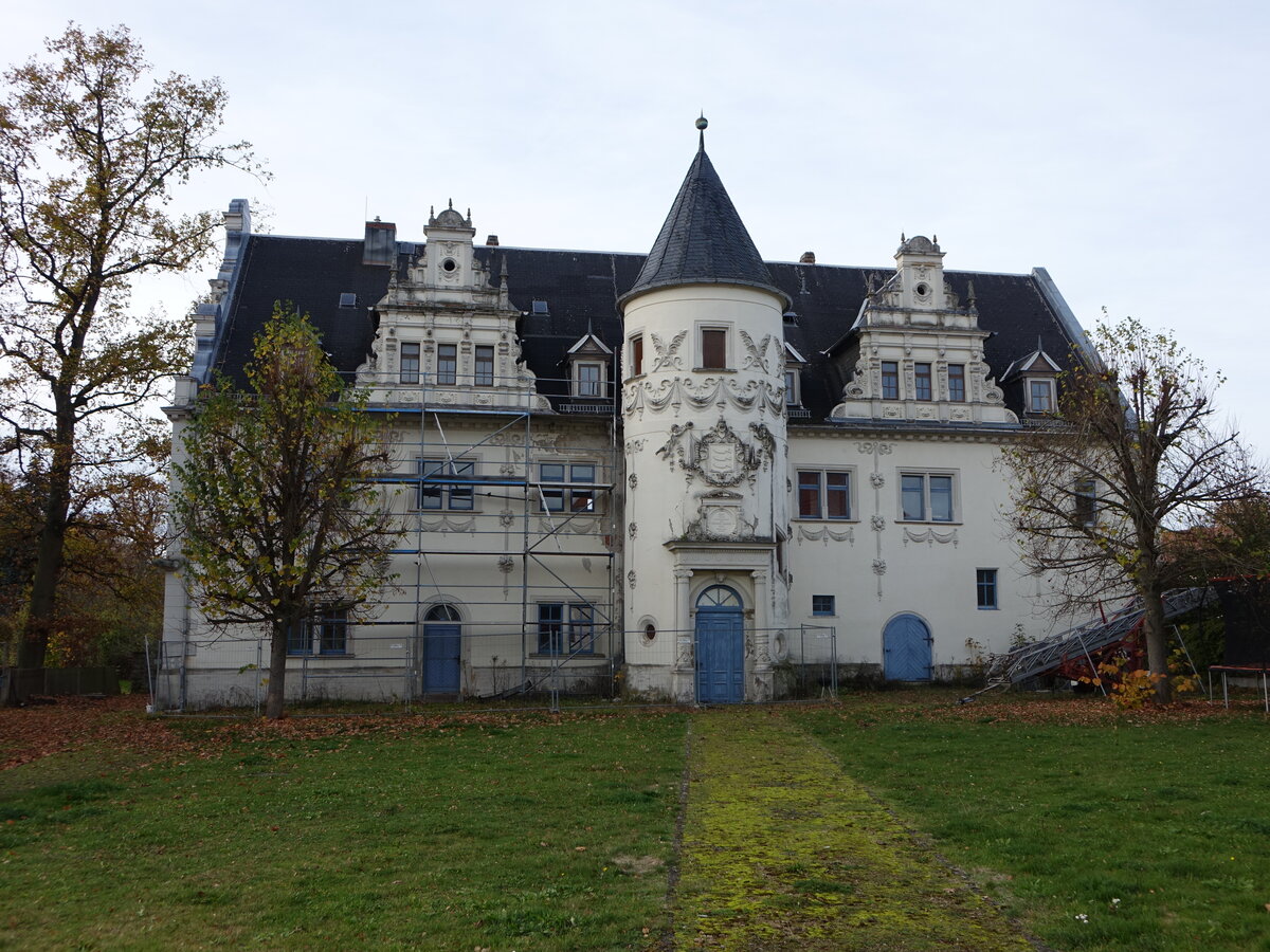 Tngeda, Renaissanceschloss, erbaut 1582 durch Hartmann von Wangenheim (12.11.2022)