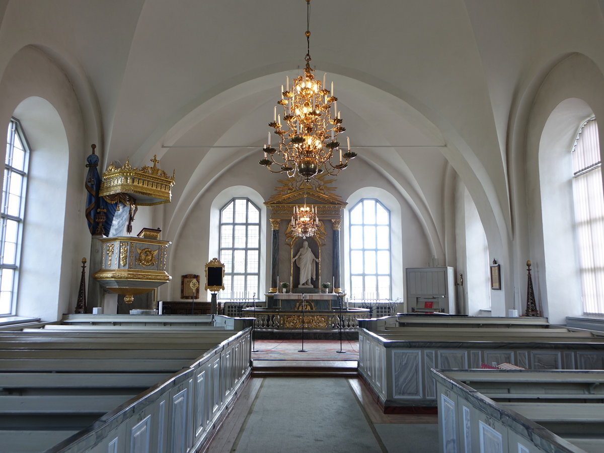 Tuna, Kanzel und Altar in der Ev. Kirche, Kanzel erbaut 1793 durch Johan Edler (20.06.2017)