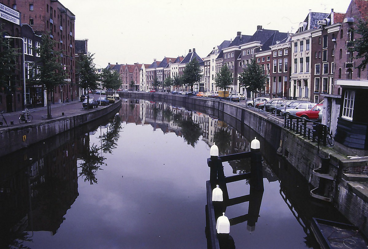 Turfsingel in Groningen. Aufnahme: Juli 1988 (Bild vom Dia).
