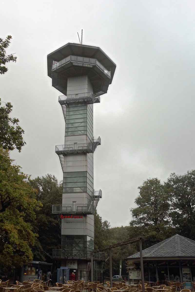 Turm in Preusbosch am 09. Oktober 2020 am Dreiländereck.