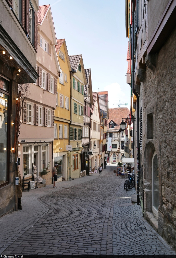 Typisch fr die Tbinger Altstadt sind ebenso zahlreiche Gassen. Eine von ihnen ist die Marktgasse.

🕓 11.6.2021 | 17:09 Uhr